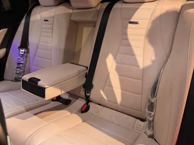 2017 مرسيدس - بنز إي 300