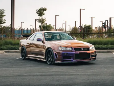 2002 نيسان سكاي لاين