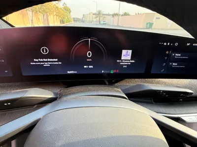 2024 لوسيد اير بيور