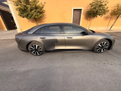 2024 لوسيد اير بيور