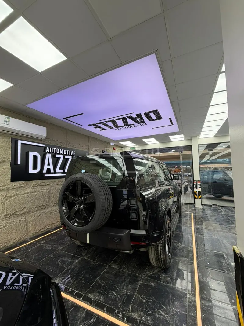 2026 لاند روفر ديفيندر 110