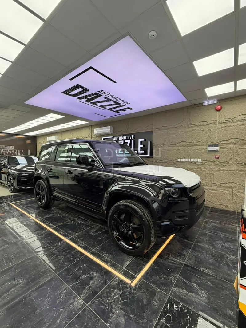 2026 لاند روفر ديفيندر 110