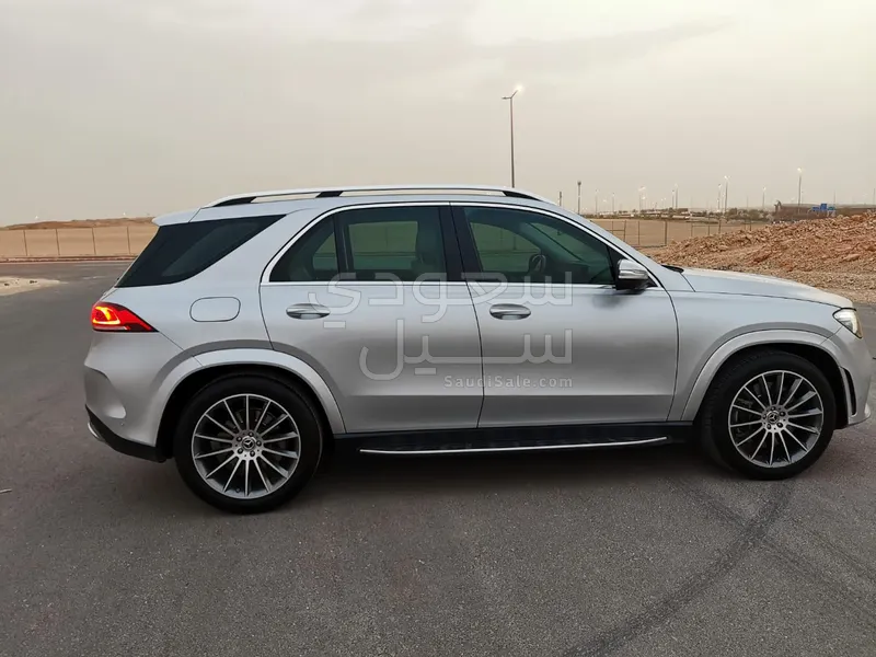 2020 مرسيدس - بنز جي إل إي 450