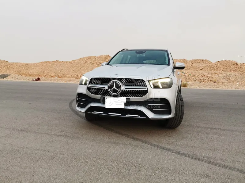 2020 مرسيدس - بنز جي إل إي 450