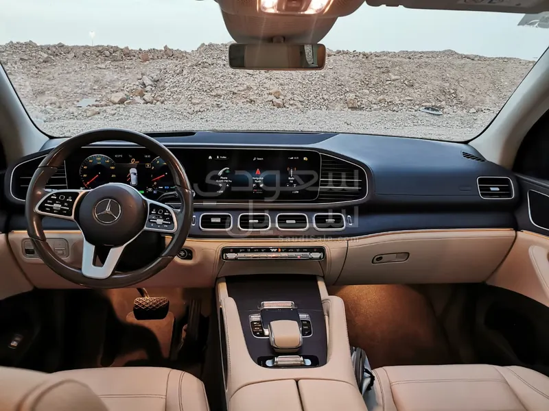 2020 مرسيدس - بنز جي إل إي 450