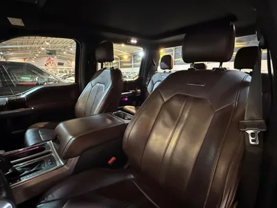 2016 فورد اف 150 بلاتينيوم