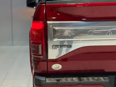 2016 فورد اف 150 بلاتينيوم