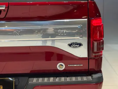 2016 فورد اف 150 بلاتينيوم