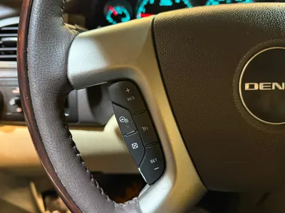 2009 جي ام سي يوكون دينالي اكس ال