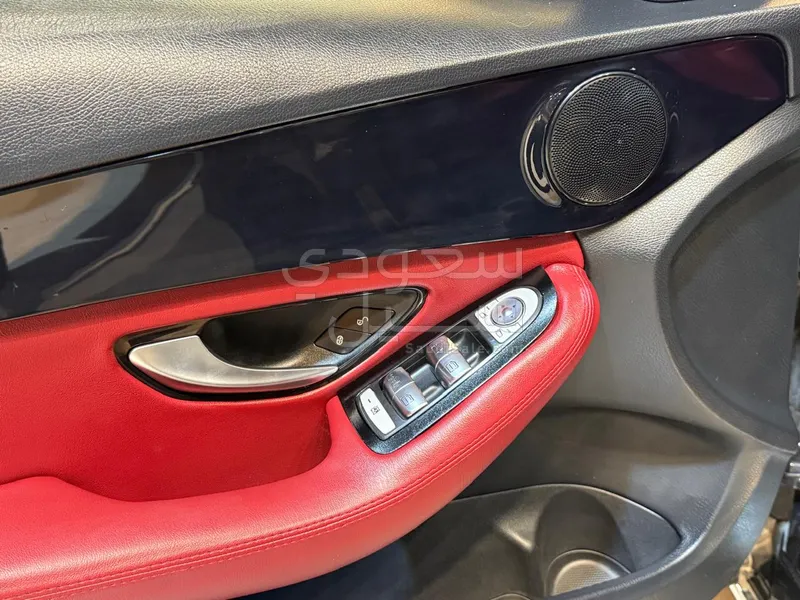 2015 مرسيدس - بنز سي 200