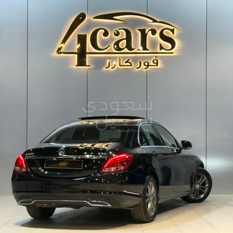 2015 مرسيدس - بنز سي 200