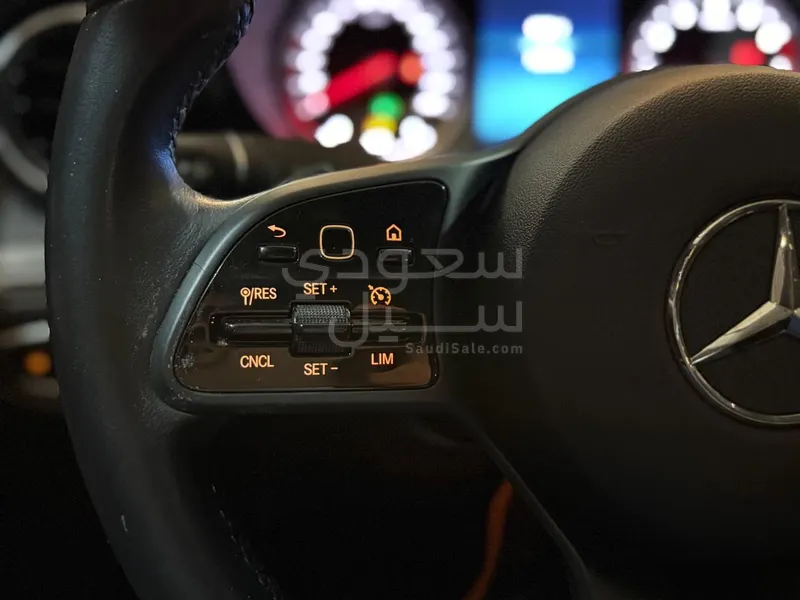 2020 مرسيدس - بنز سي 200