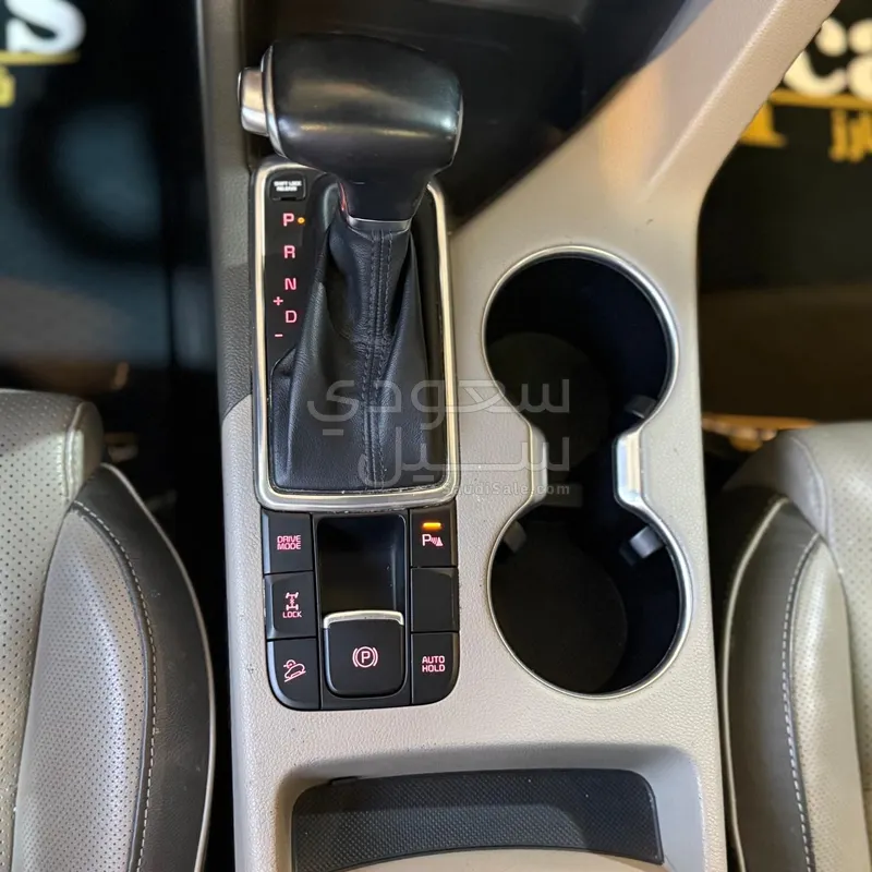 2017 كيا سبورتج