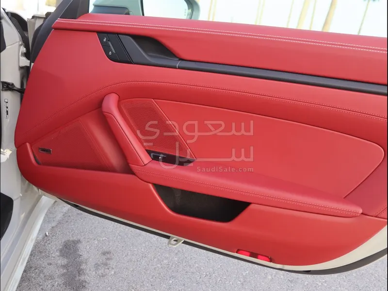 2025 بورش 911 كاريرا 4 جي تي اس