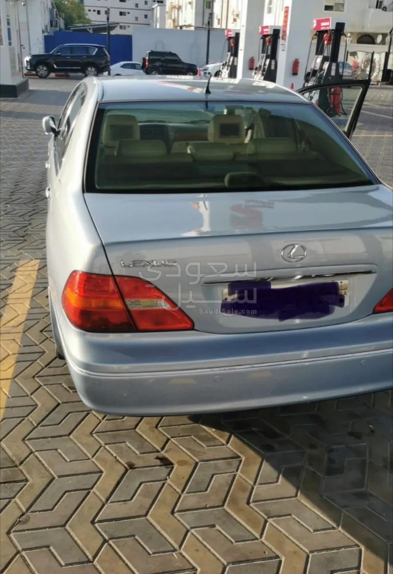 2003 لكزس إل إس 430