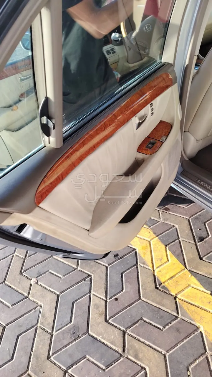 2003 لكزس إل إس 430