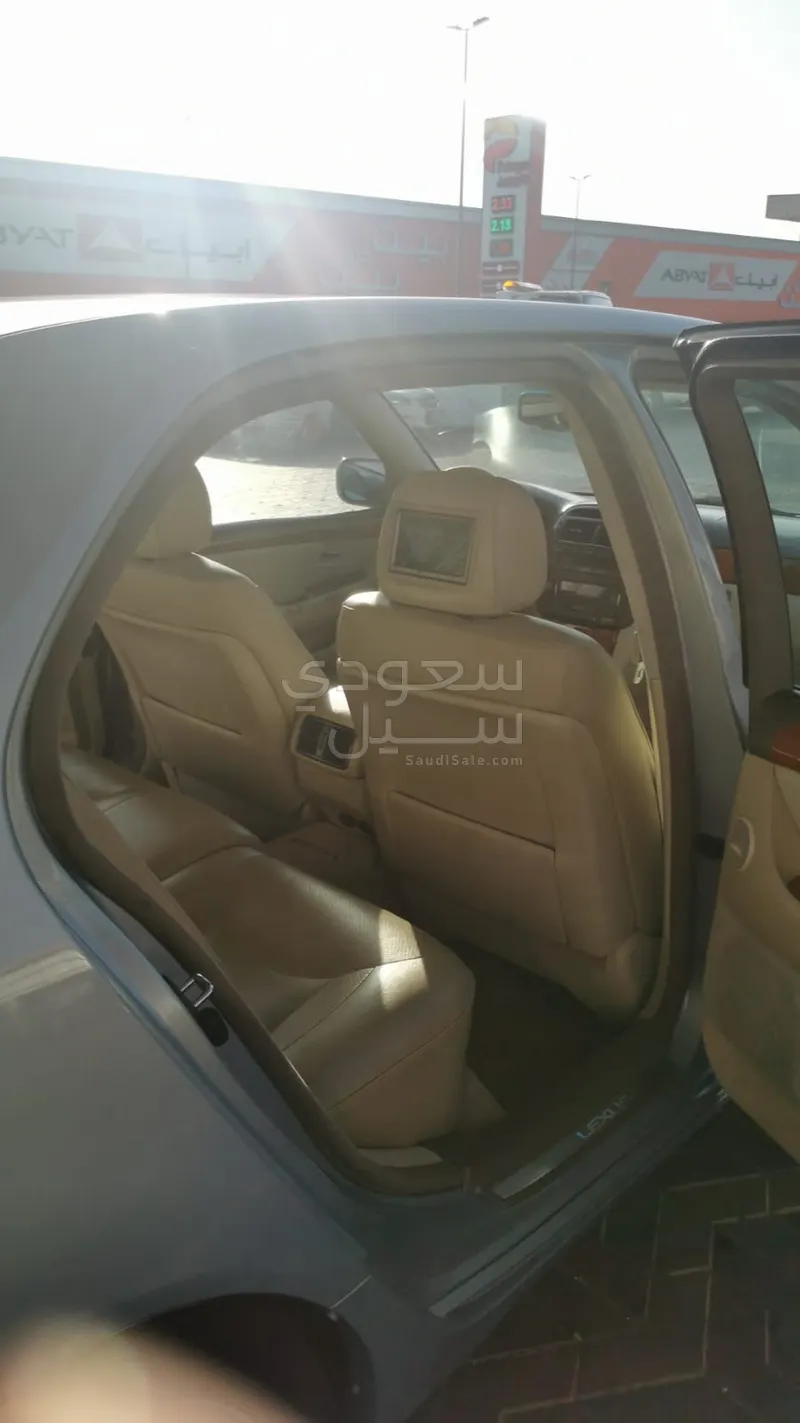 2003 لكزس إل إس 430