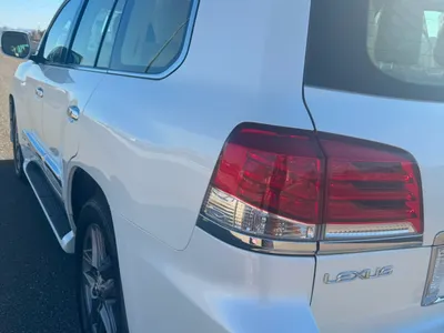 2015 لكزس إل إكس 570 اس