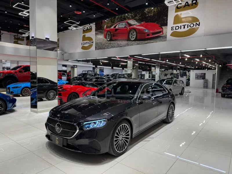 2024 مرسيدس - بنز إي 200