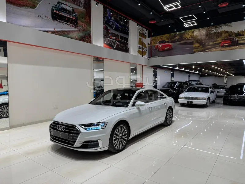 2019 اودي اي 8 ال