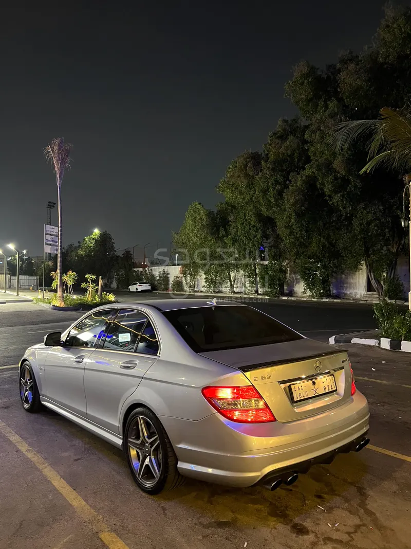 2008 مرسيدس - بنز سي 63 أي إم جي