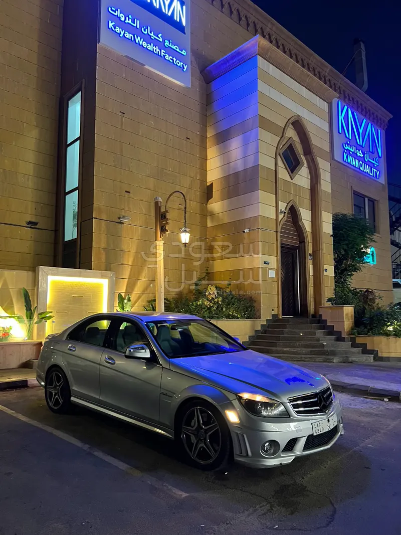 2008 مرسيدس - بنز سي 63 أي إم جي