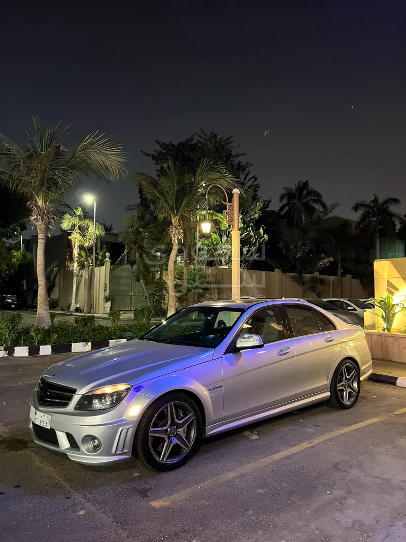 2008 مرسيدس - بنز سي 63 أي إم جي