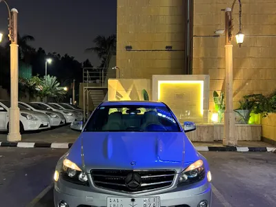 2008 مرسيدس - بنز سي 63 أي إم جي