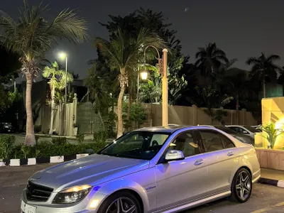 2008 مرسيدس - بنز سي 63 أي إم جي