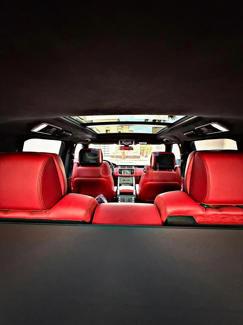 2015 لاند روفر رينج روفر فوج اوتوبيوغرافي