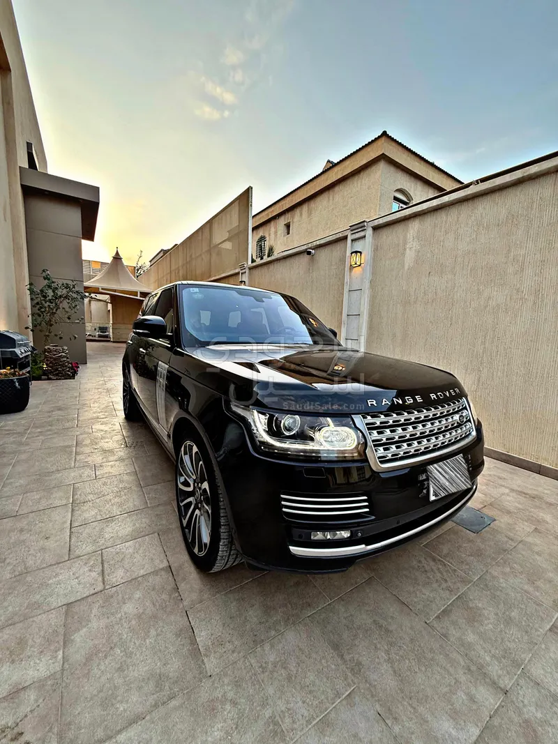 2015 لاند روفر رينج روفر فوج اوتوبيوغرافي