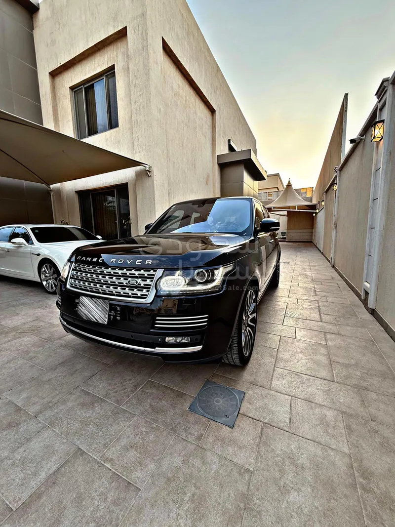 2015 لاند روفر رينج روفر فوج اوتوبيوغرافي