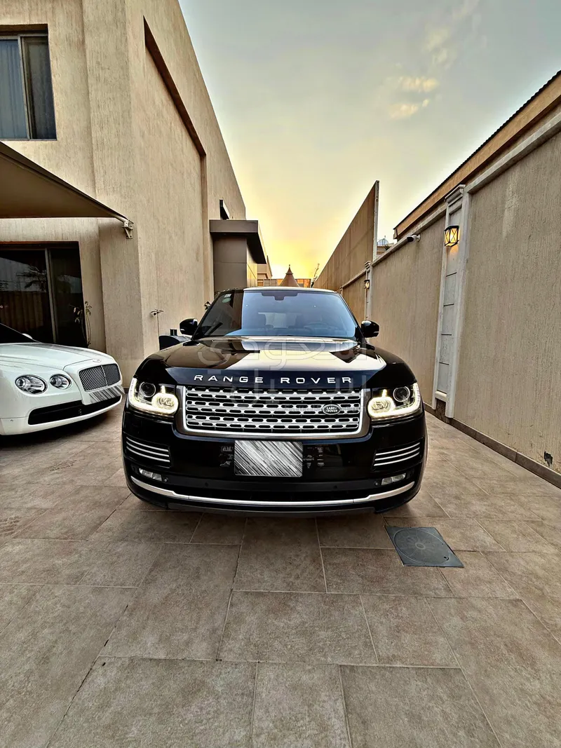 2015 لاند روفر رينج روفر فوج اوتوبيوغرافي