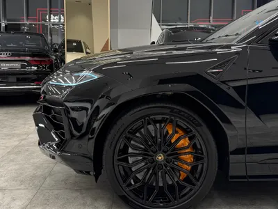 2025 لمبرجيني اوروس