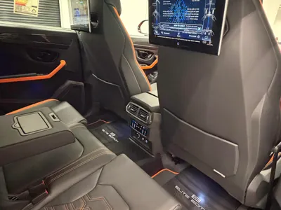 2025 لمبرجيني اوروس