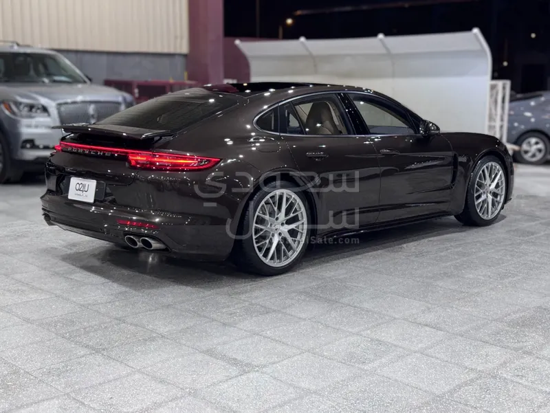 2020 بورش بانميرا