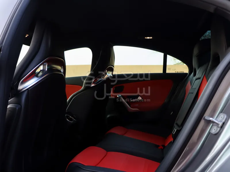 2024 مرسيدس - بنز سي إل أي 45 إس