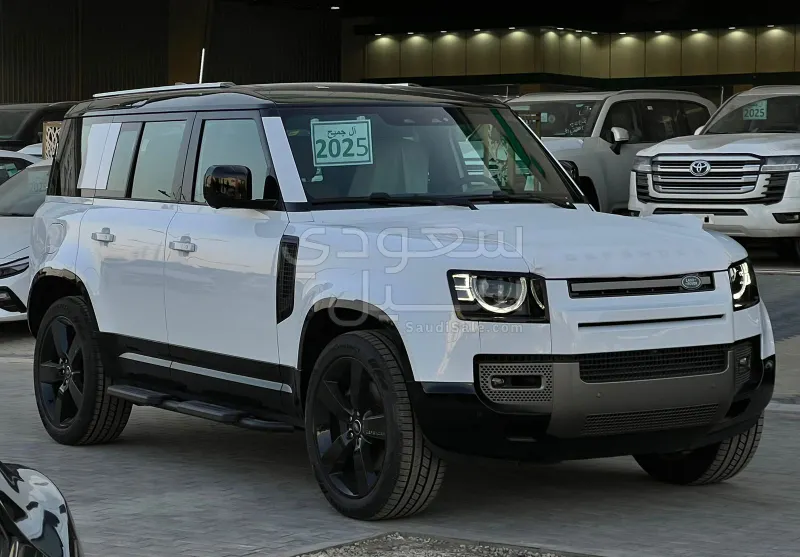 2025 لاند روفر ديفيندر اكس داينمك