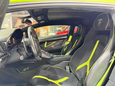 2016 لمبرجيني افنتادور اس في