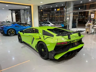 2016 لمبرجيني افنتادور اس في