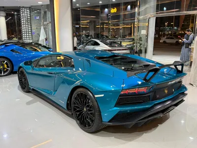 2018 لمبرجيني افنتادور اس