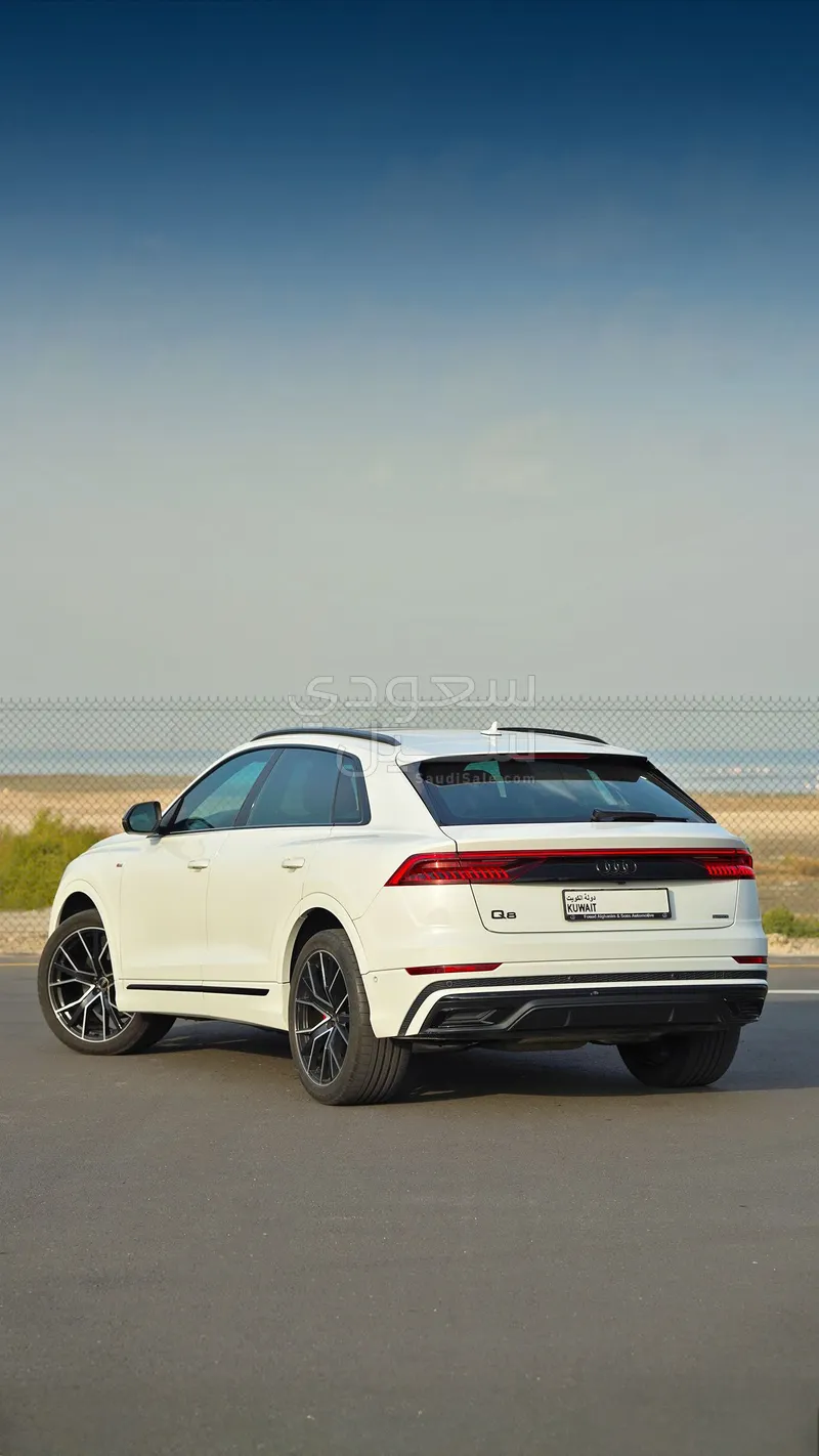 2023 اودي كيو 8 اس لاين