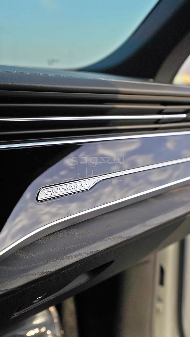 2023 اودي كيو 8 اس لاين