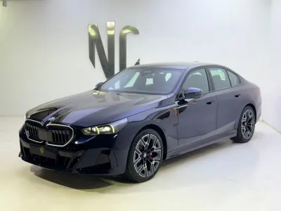 2026 بي ام دبليو الفئة الخامسة 520 أي