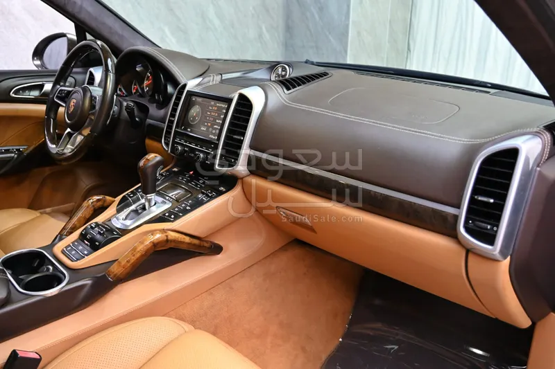 2015 بورش كايين توربو