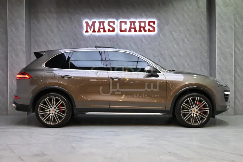 2015 بورش كايين توربو