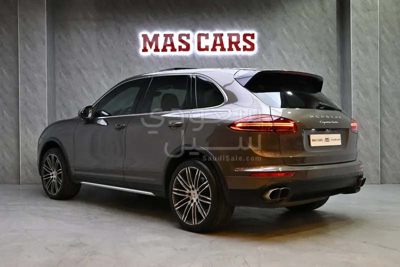2015 بورش كايين توربو