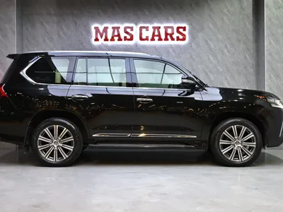 2017 لكزس إل إكس 570