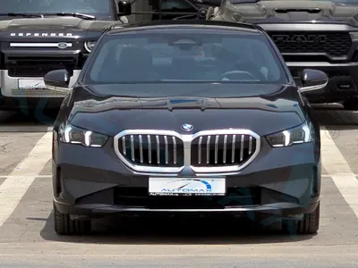 2025 بي ام دبليو الفئة الخامسة 520 أي
