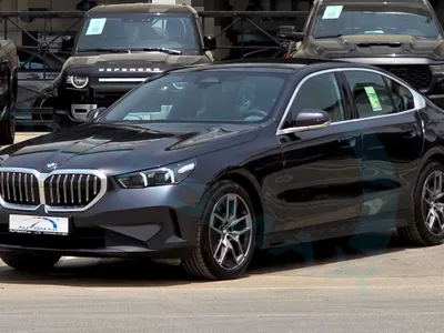 2025 بي ام دبليو الفئة الخامسة 520 أي